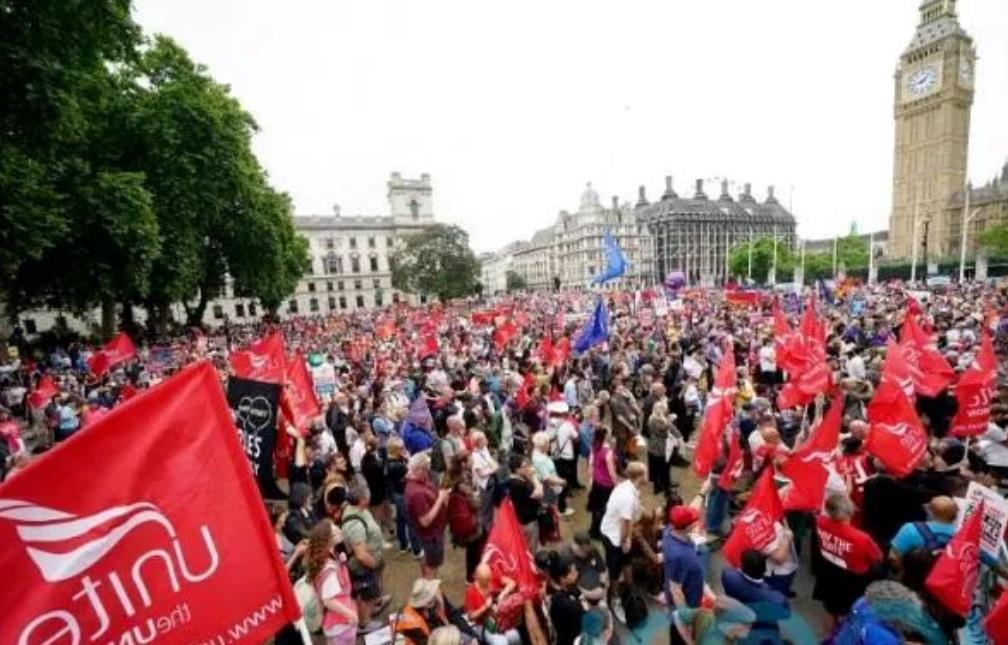 罢工蔓延欧洲,英国/荷兰/德国/比利时等海陆空铁运全部影响严重